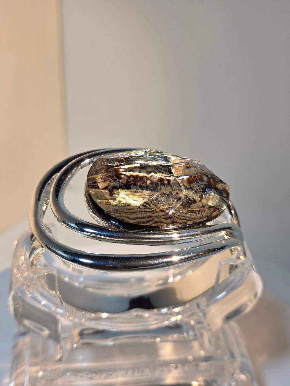 RLM SOHO Faceted Glass Abalone  Silvertone Hinged Cuff Bangle